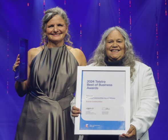 Carla Rogers and Aunty Munya Andrews, 2024 National Telstra Best of Business Awards.